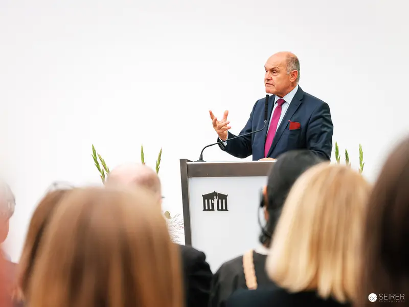 Wolfgang Sobotka Addressing Global Peace Photo Award 2023 at Austrian Parliament
