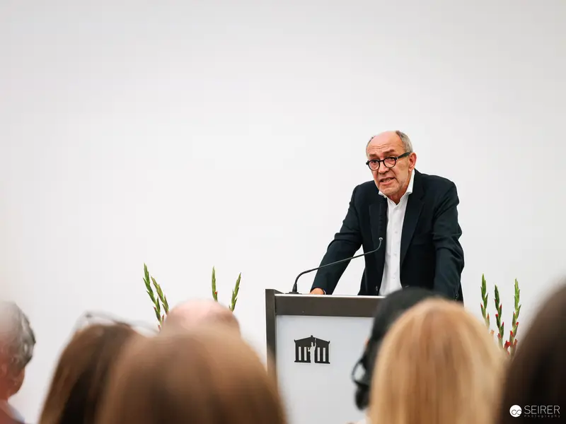 Peter-Matthias Gaede Addresses Global Peace Photo Award 2023 Ceremony