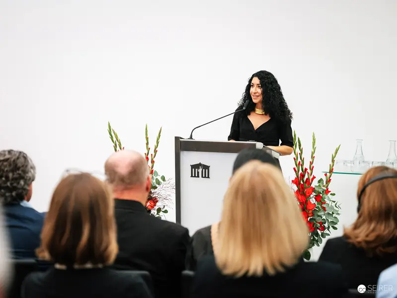 Shoura Zehetner-Hashemi Speaking at Global Peace Photo Award 2023 Ceremony