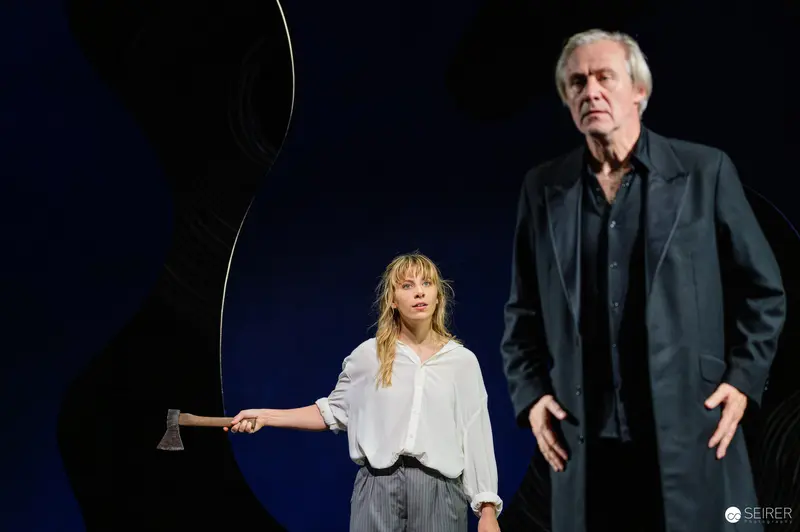 Johanna Mahaffy and Joseph Lorenz in Elmar Goerden's Lulu Stage Rehearsal