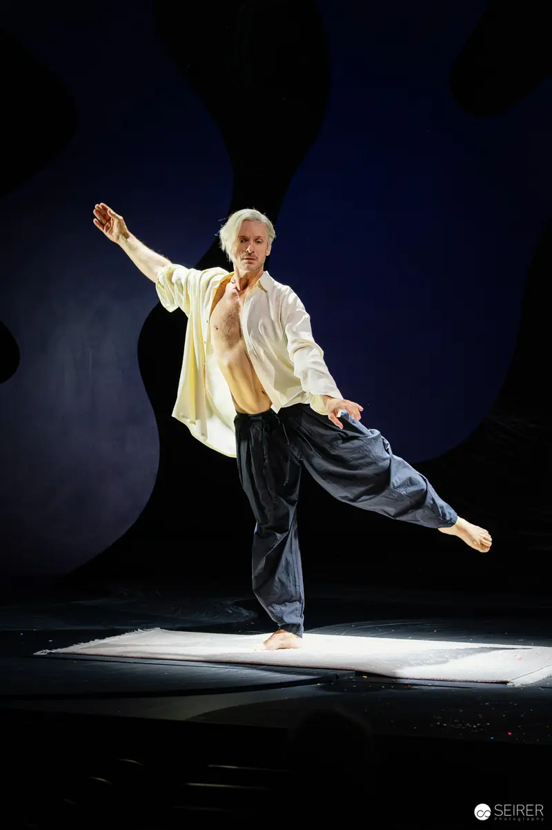 Frank Wedekind's Lulu: Dramatic Performance at Kammerspiele Theatre