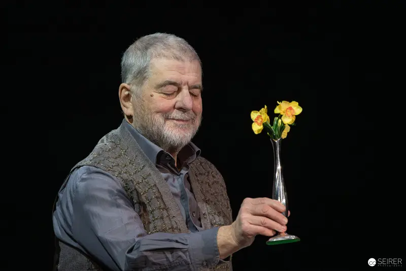 "Bis nächsten Freitag" von Peter Turrini in der Josefstadt