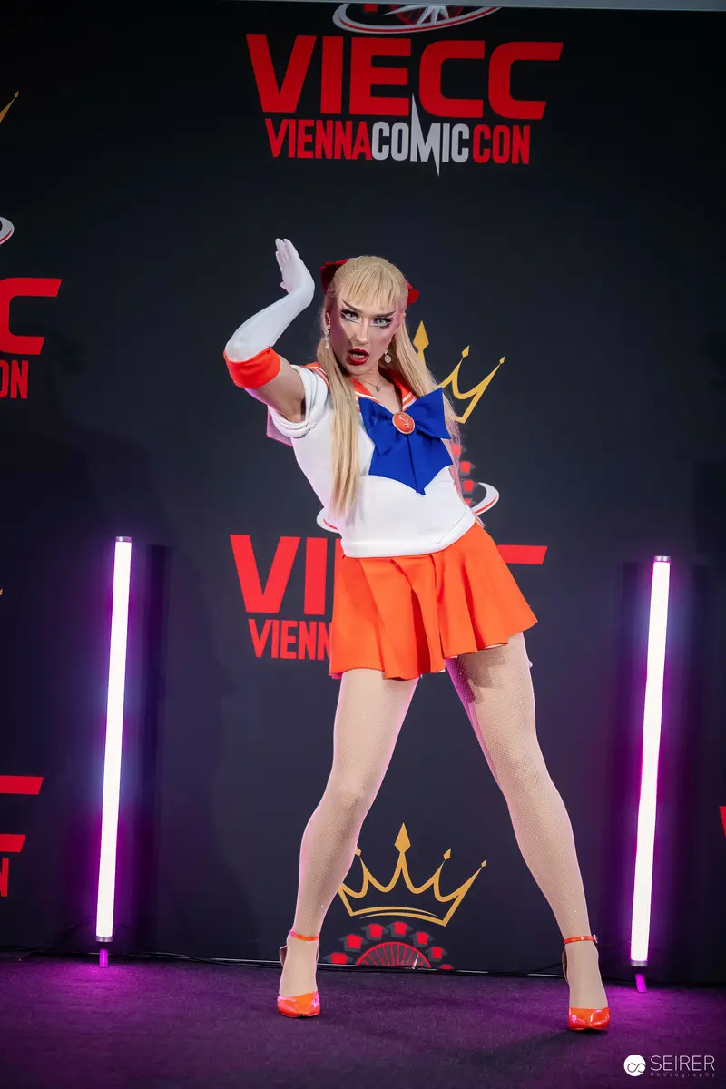 Sailor Moon Cosplay Performance at Vienna Comic Con 2023 Cosplay Contest