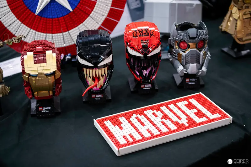 LEGO Marvel Character Helmets Display with Marvel Logo Brick