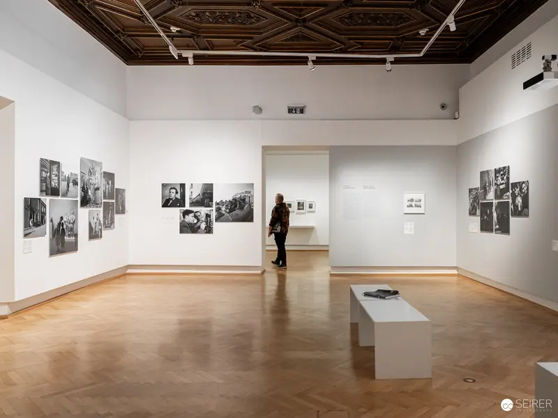 Maria Austria Exhibition: Inside Jewish Museum Vienna Photography Gallery