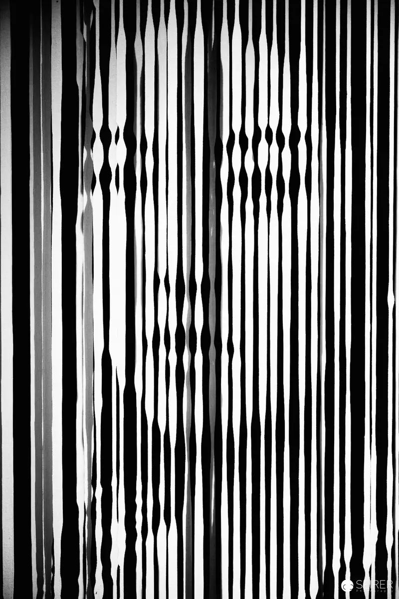 Abstract Vertical Striped Optical Illusion in Black and White