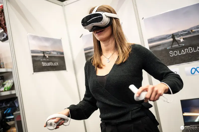 Solarblade VR Experience at Tech Convention Demonstrates Immersive Virtual Reality