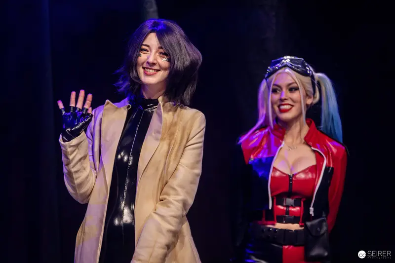 Cosplay Performance at Vienna ComicCon 2023: Theatrical Stage Portrayal