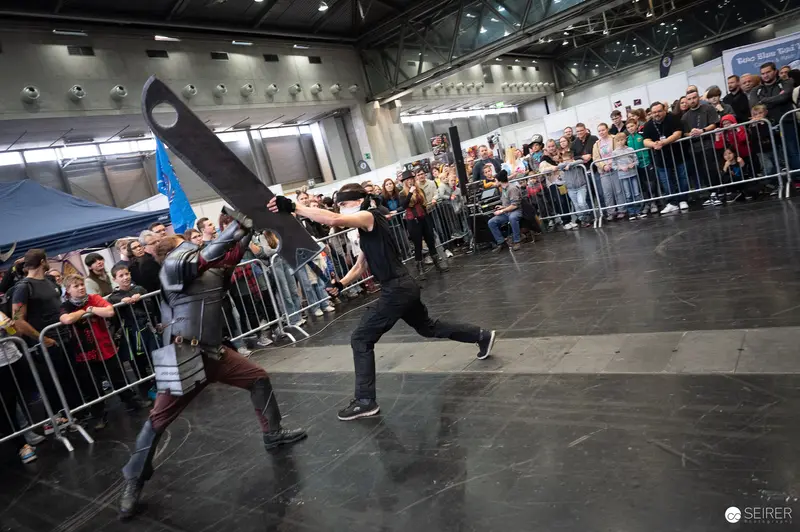 Bis Einer Weint Performance: Sword Combat Demonstration at Vienna ComicCon 2023