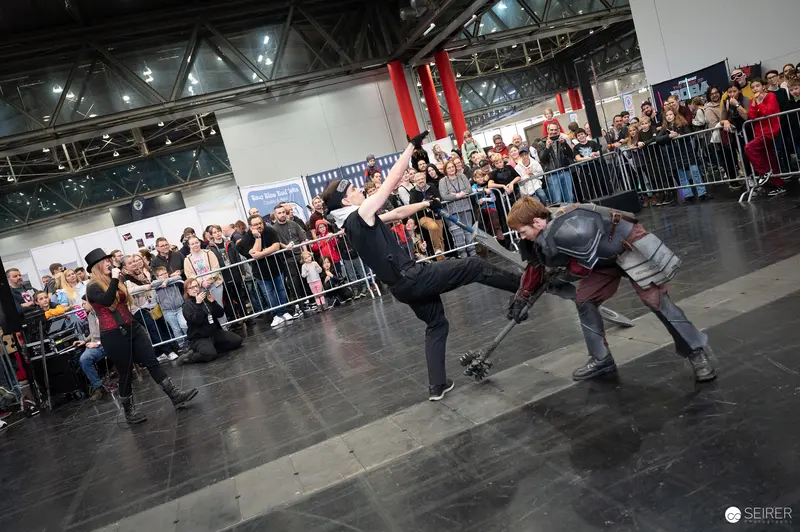 Bis Einer Weint Performance Fight Choreography at Vienna ComicCon 2023
