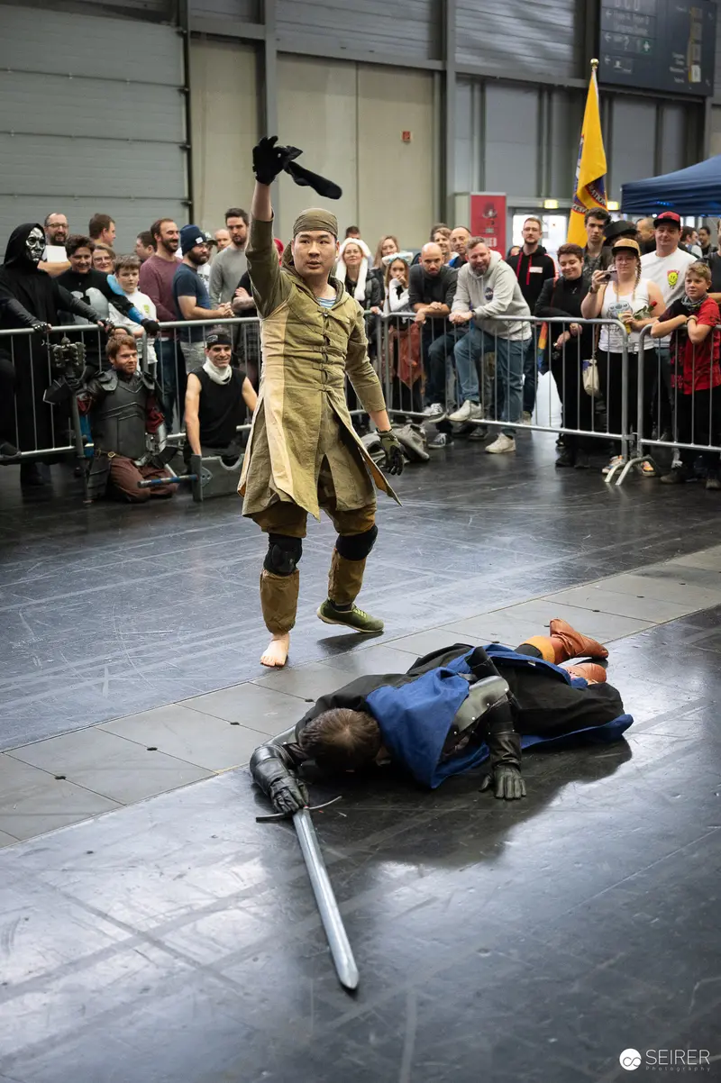 Medieval Combat Performance by Costumed Actor at Vienna ComicCon 2023