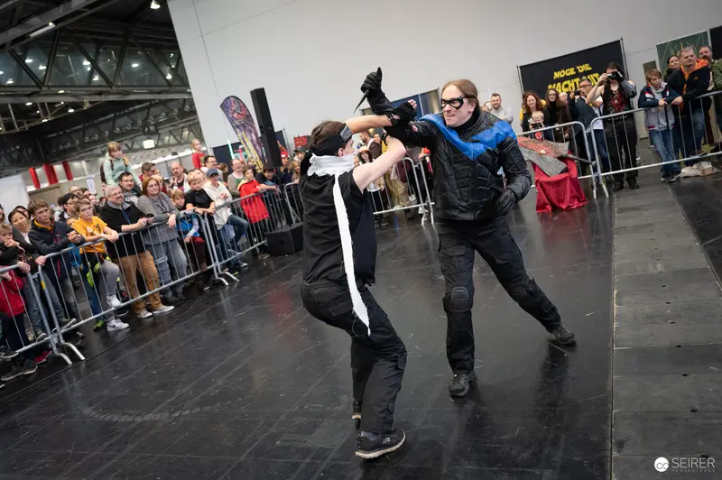 Bis Einer Weint Performance at Vienna ComicCon 2023 Martial Arts Demonstration