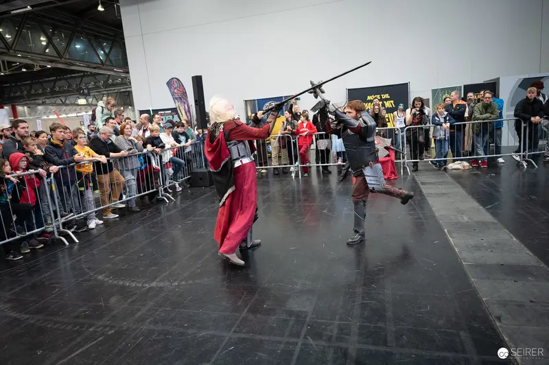 Medieval Sword Fight Performance at Vienna ComicCon 2023