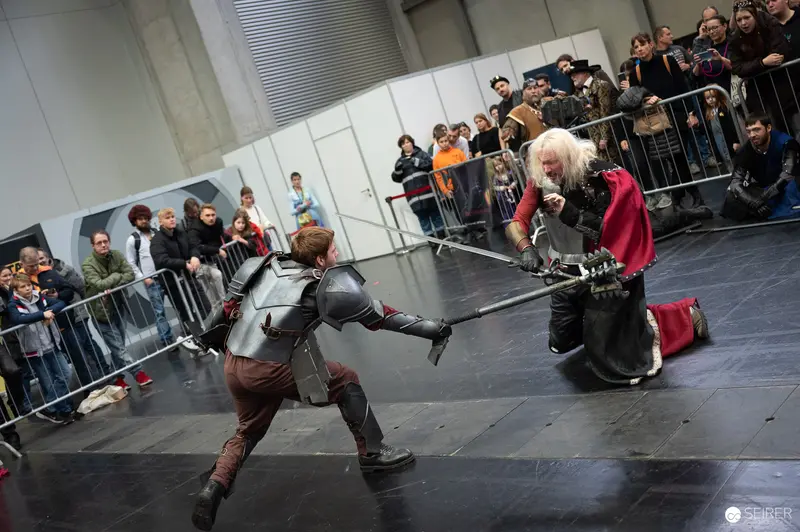 Costumed Medieval Combat Performance at Vienna ComicCon 2023