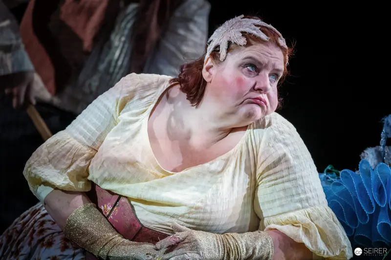 Susanna Wiegand as Katharina Glück in Peter Turrini's "Es muß geschieden sein"