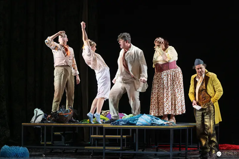 Cast of "Es muß geschieden sein" in Dynamic Stage Poses at Josefstadt Theatre Vienna