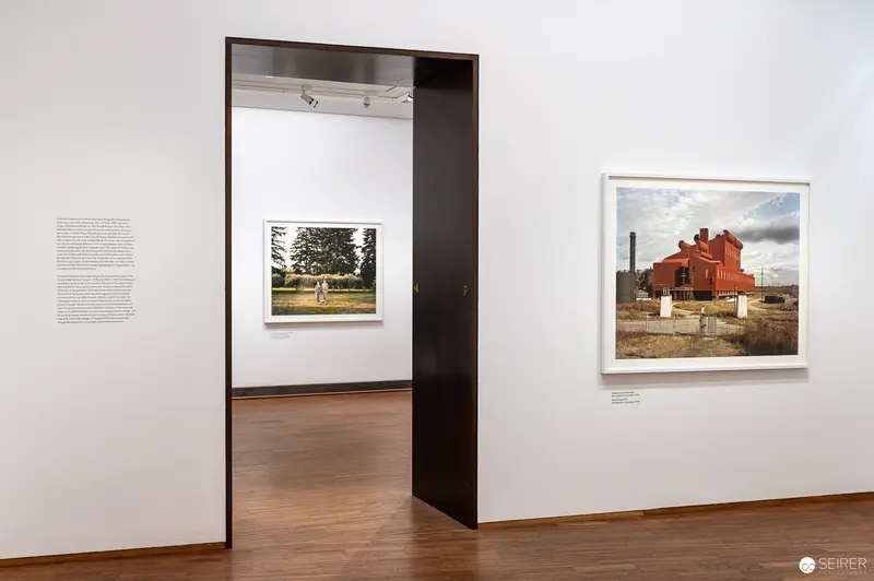 Joel Sternfeld "American Prospects" Exhibition View at Albertina, Vienna 2024