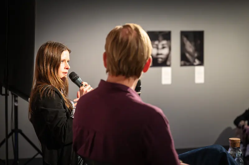 Stefanie Moshammer Discusses "Each Poison A Pillow" at Museumsquartier Wien