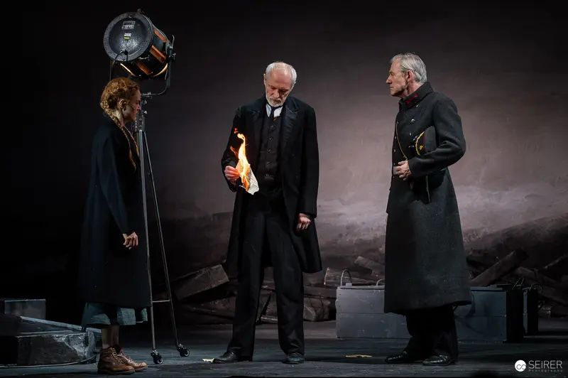 "Leben und Sterben in Wien" Theater in der Josefstadt, 2024