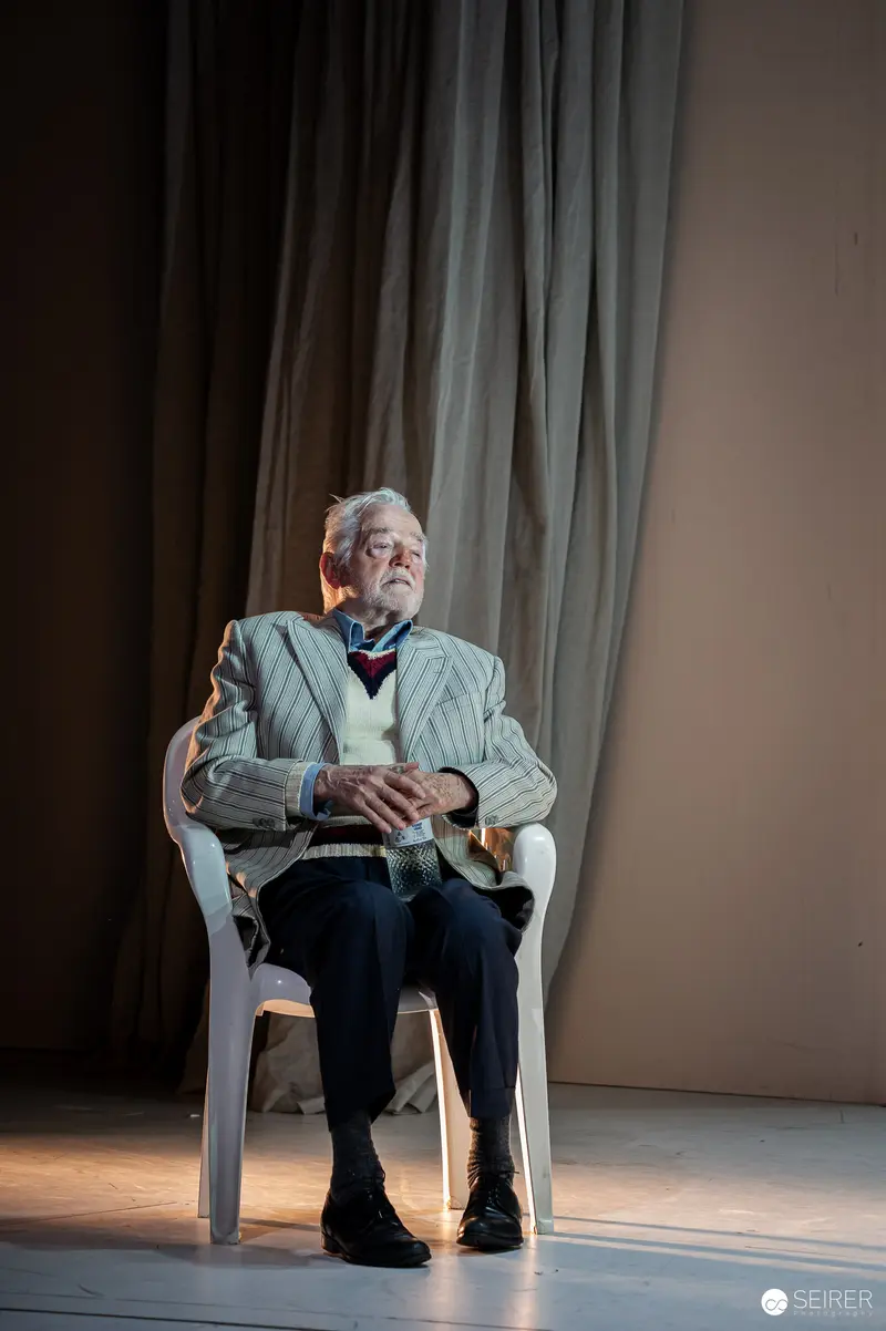 Martin Schwab as Pjotr Nikolajewitsch Sorin in Chekhov's "The Seagull" Stage Rehearsal