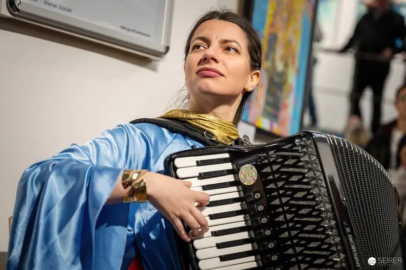 Accordion Performance at Water Source Exhibition Vernissage in Favoriten