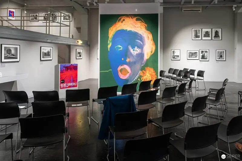 René Groebli Exhibition at Westlicht: Vibrant Portrait and Gallery Interior