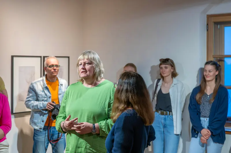 Opening Reception of "Hide & Seek" Exhibition at Fine-Art Gallery Traismauer