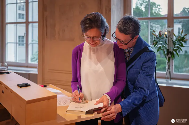 Monika Czernin's "Wien" Book Presentation at Josephinum with Collaborative Signing