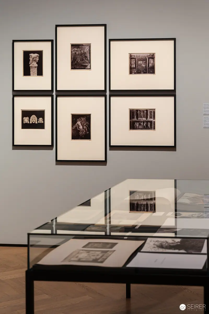 "Fakt und Fiktion im Historienbild" Exhibition Display at Academy of Fine Arts, Vienna