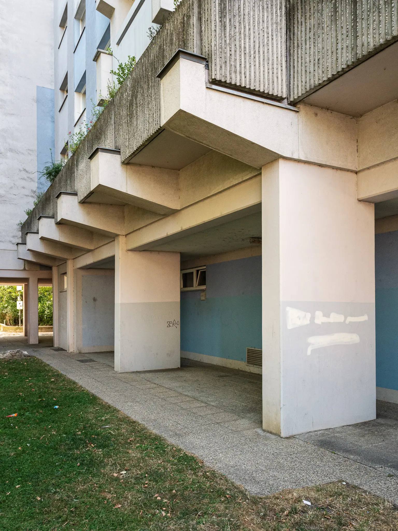 Modernist Concrete Architectural Detail with Geometric Structural Elements