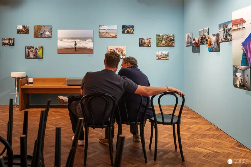 Martin Parr at Leica Gallery Vienna, August 22, 2024. Martin Parr in Conversation at Leica Gallery Vienna Exhibition Space