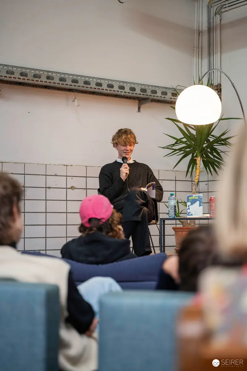 Anton Maria Moser Presenting at Carla Mittersteig Literary Event