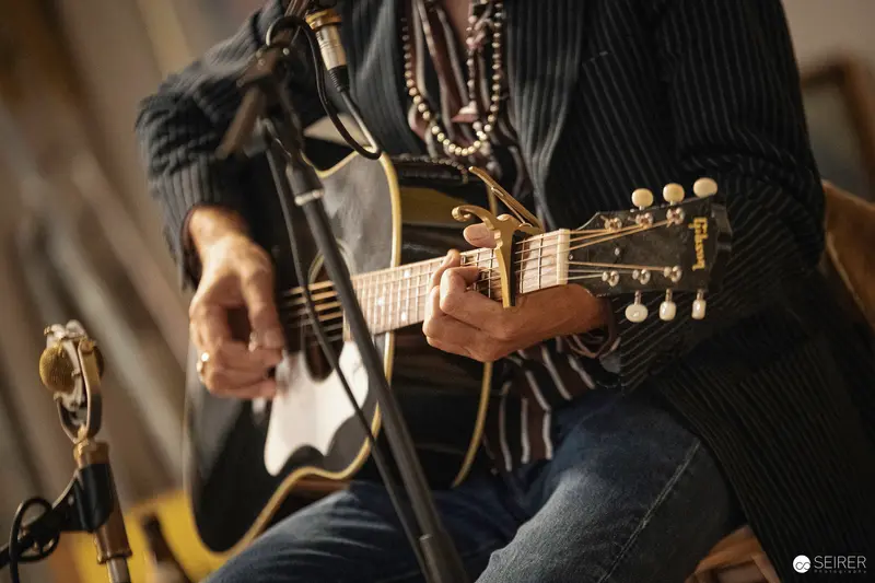 Ernst Molden Performing Acoustic Guitar at Carla Mittersteig Private Concert