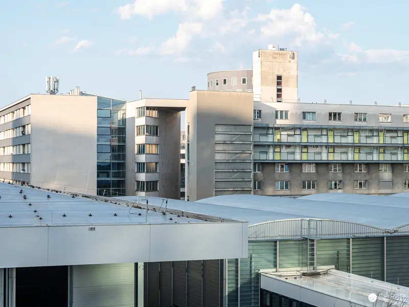 Modern Urban Architectural Landscape: Vienna International Center Geometric Structures