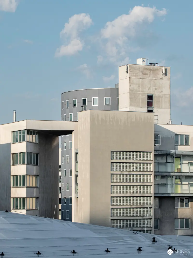 Modernist Concrete Architecture at Vienna International Center - Architectural Geometry