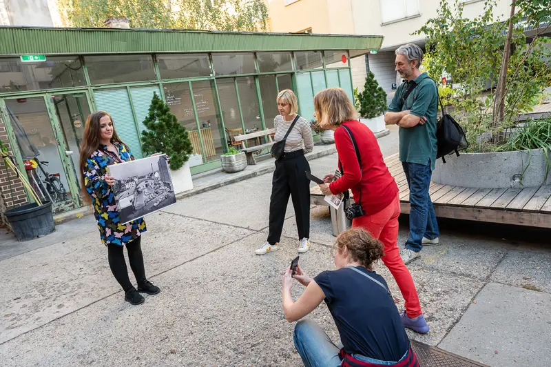 Carla Mittersteig Presents Photo During Slash Filmfestival Guided Tour