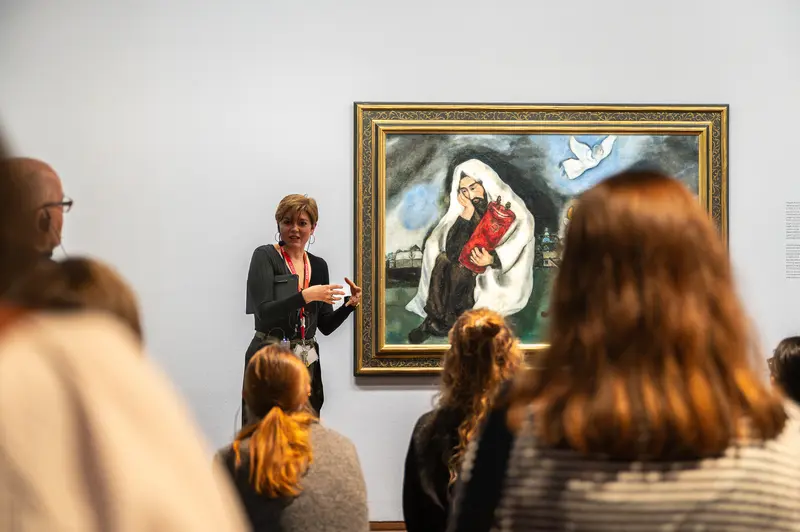 Exhibition Guide Presenting Chagall Artwork During Albertina Museum Gallery Talk