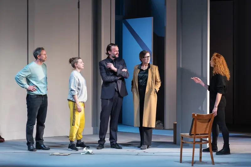 Cast of "Nachtlacht" Performing on Minimalist Theater Stage at Kammerspielen