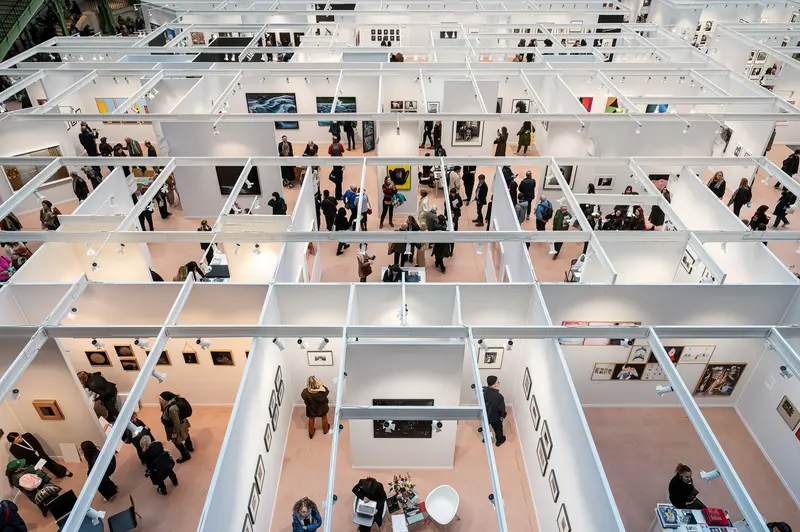 Paris Photo 2024 Art Fair: Gridded Exhibition Space with White Partition Walls