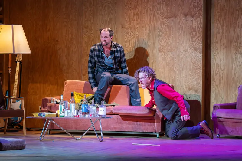 Uncle Wanya Staging at Theater in der Josefstadt: Dramatic Confrontation