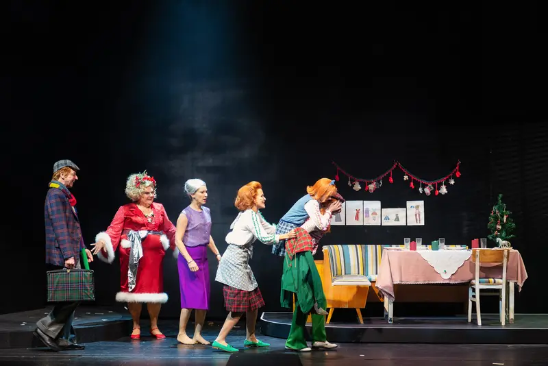 Miss Scrooge Theater Production at Kammerspielen, Festive Stage Performance