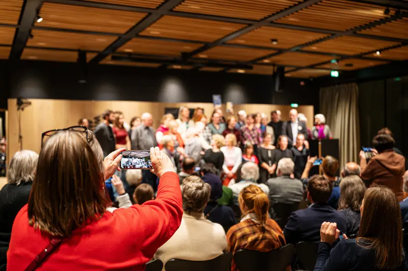 Winter in Wien Exhibition Opening at Wien Museum with LEO Performance