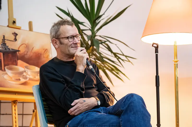 Tex Rubinowitz Reading "Dreh den Mond um" at Carla Mittersteig Venue
