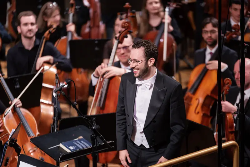 TU Orchestra Celebrates 40 Years at Konzerthaus Wien with Conductor's Performance