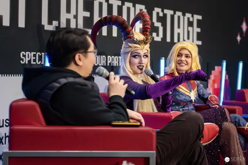 Cosplay Interview at Vienna ComicCon 2024 with Colorful Characters