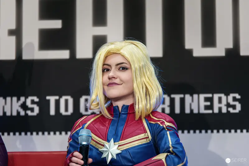 Captain Marvel Cosplayer at Vienna ComicCon 2024 Convention Stage
