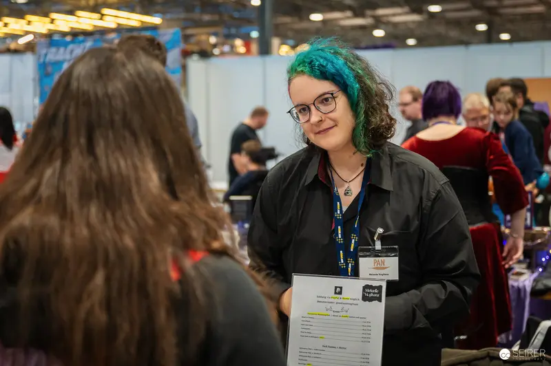 Staff Member at Vienna Comic Con 2024 Engagement Booth
