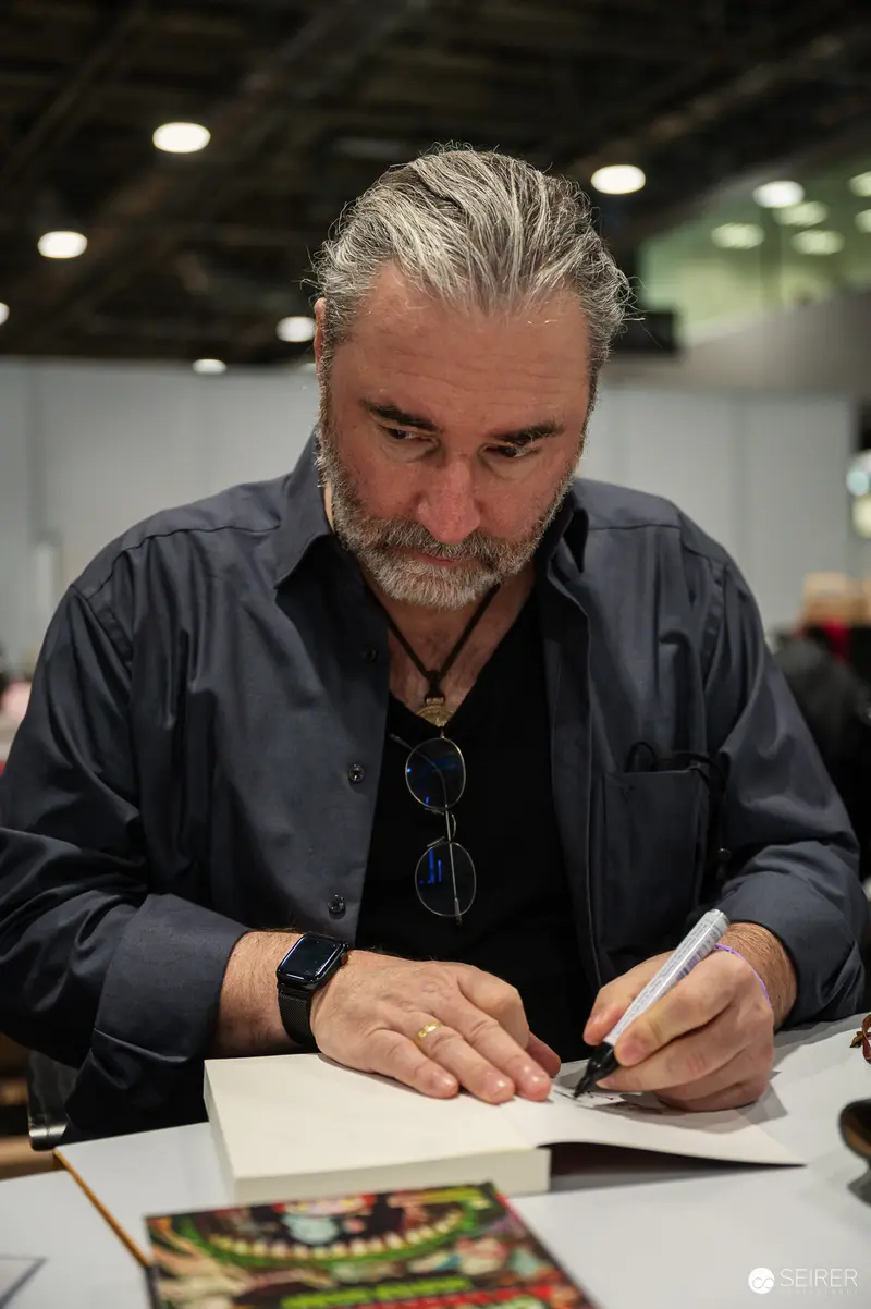 Author Signing Book at Vienna ComicCon 2024 Publication Event