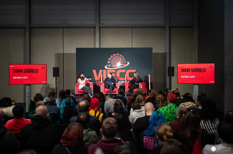 Sarah Scribbles Panel at Vienna ComicCon 2024 Discussion Stage