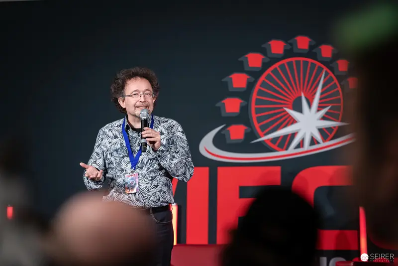 Speaker Presenting at Vienna ComicCon 2024 Tech Conference